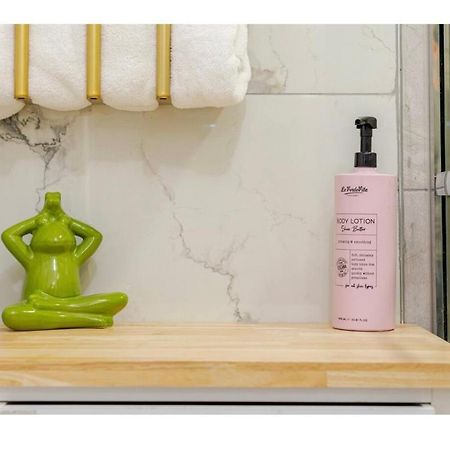 ブランプトンLuxurious 1000 Sq Ft Oasisアパートメント エクステリア 写真