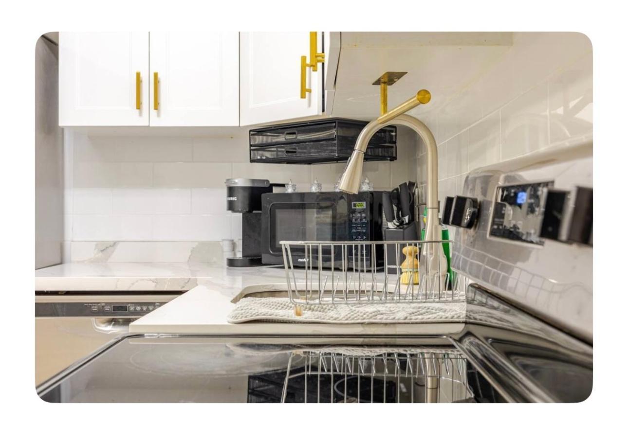 ブランプトンLuxurious 1000 Sq Ft Oasisアパートメント エクステリア 写真